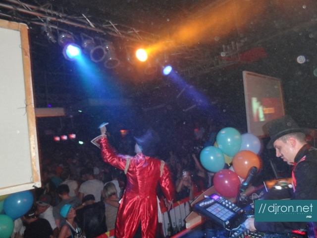 DSC01090.jpg