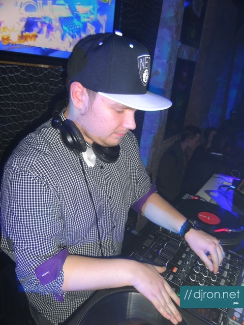 DSC02990.jpg