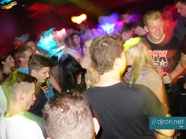 DSC03695.jpg