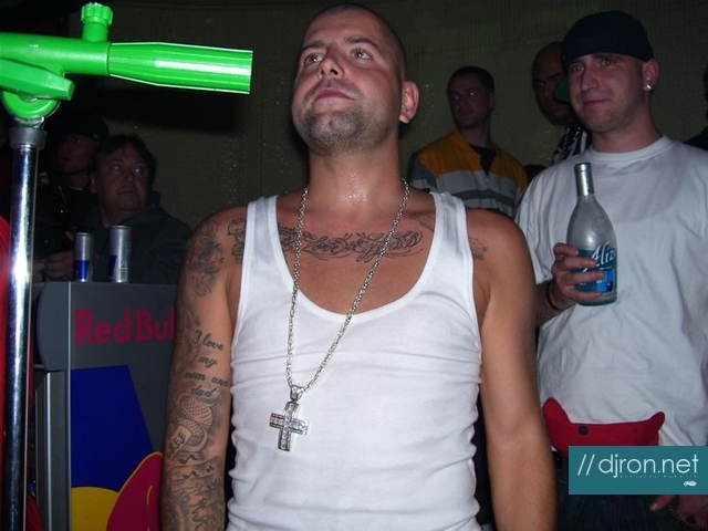 n100_1000.jpg