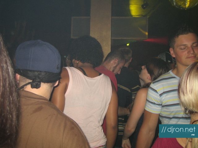 img 128.jpg