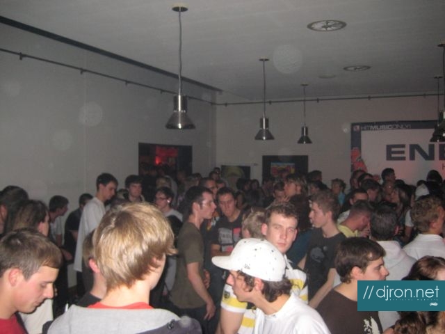 img 048.jpg