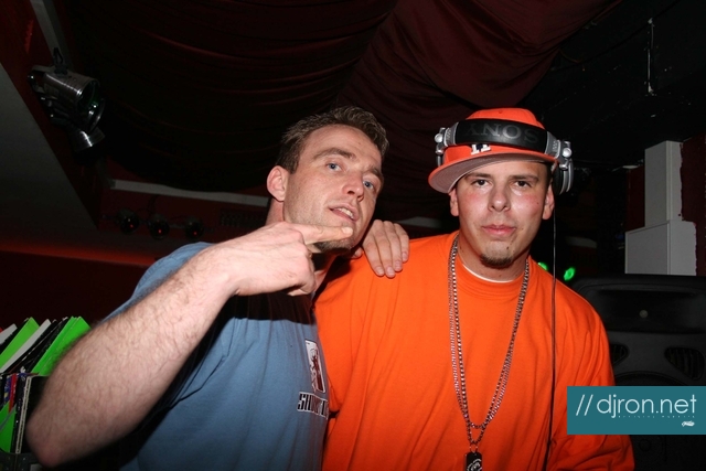 stan und DJ Ron.jpg