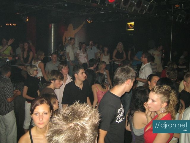 img 242.jpg