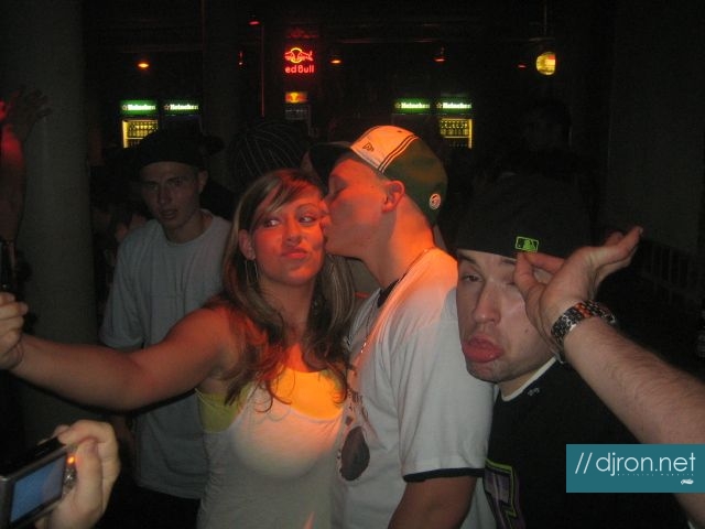 img 049.jpg