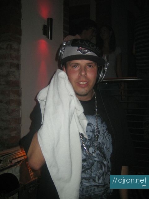 img 096.jpg