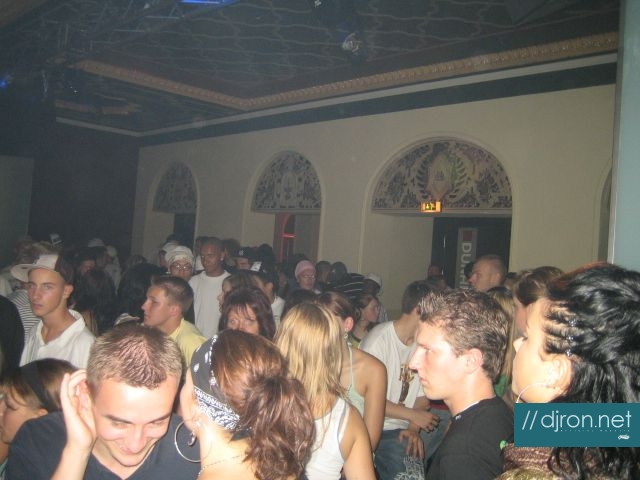 img 215.jpg