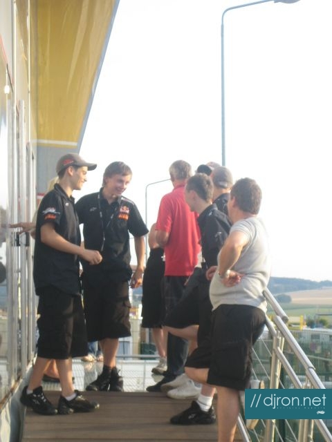 img 071.jpg