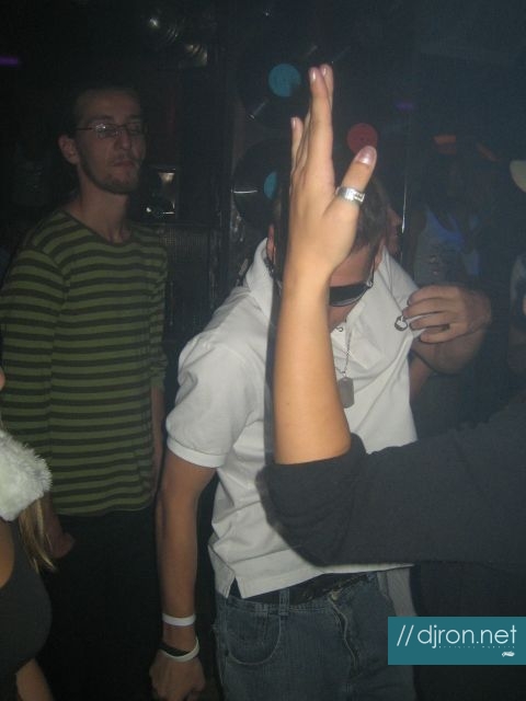 img 052.jpg