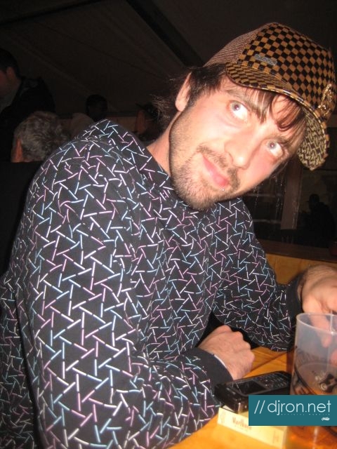 img 118.jpg