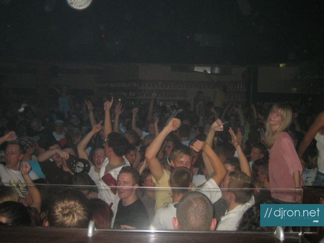 img 049.jpg