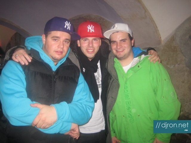 IMG_9998.jpg