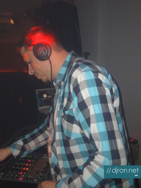 DSC01912.jpg
