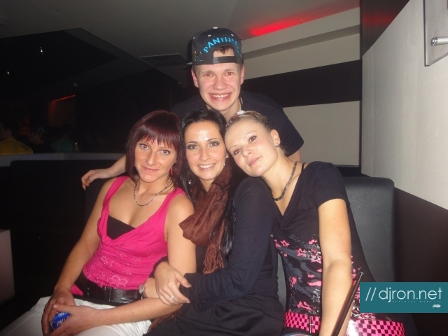 DSC01855.jpg